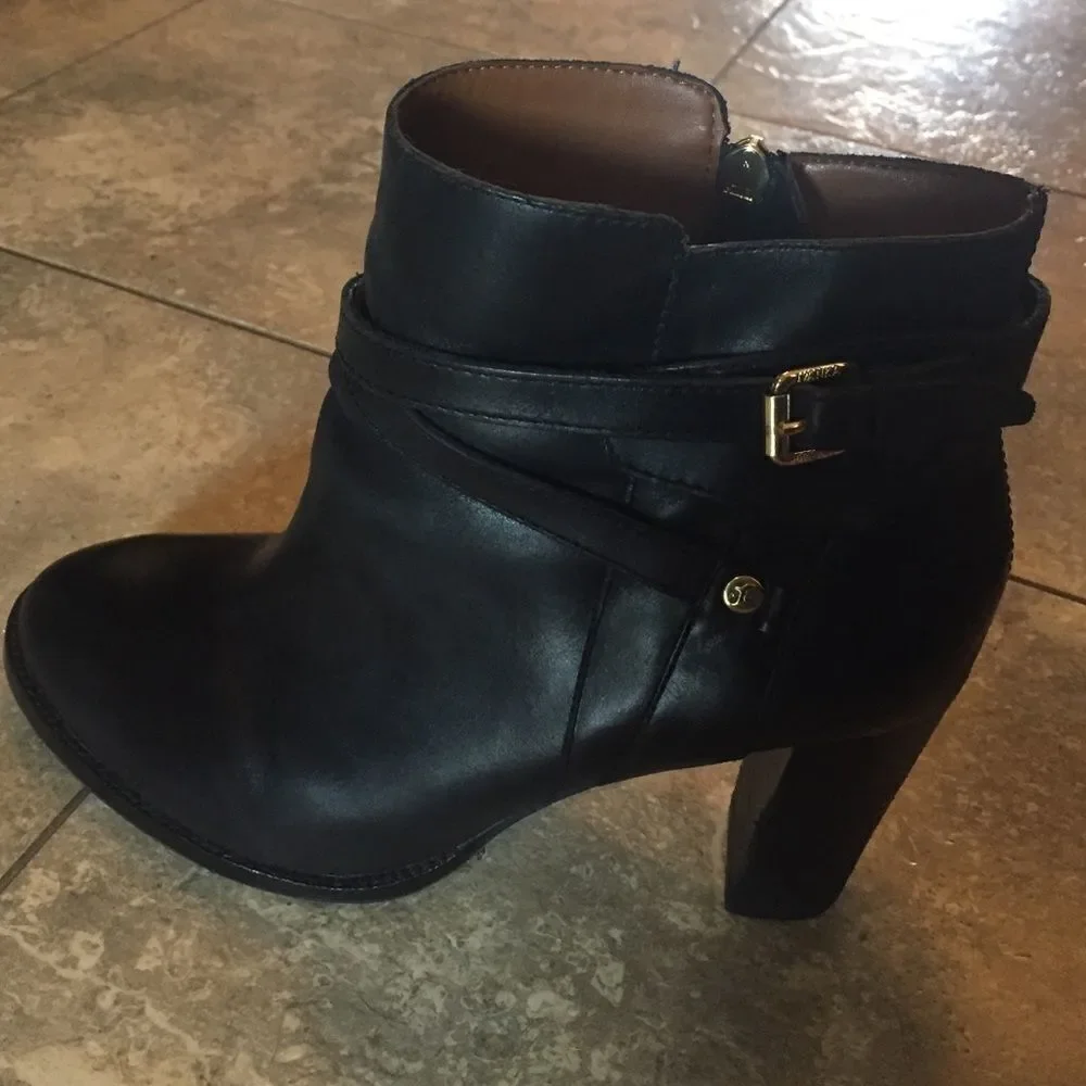 Ivanka Trump Taryn boots sz 9.5 M